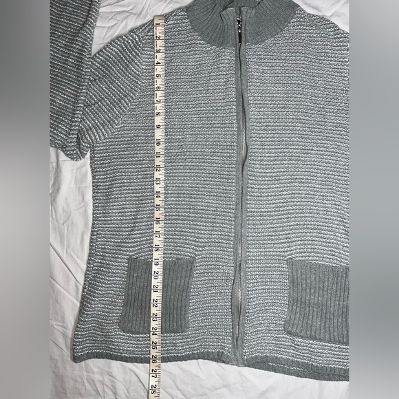 Karen Scott Grey Zip Sweater Women’s Extra Large - Picture 6 of 6